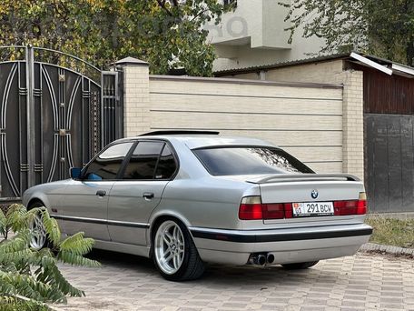 BMW 5 Series, 1991 — сүрөт 5