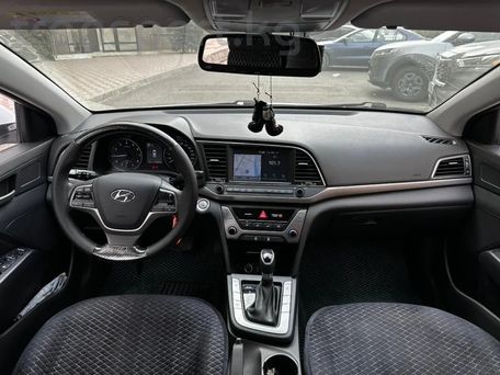Hyundai Avante, 2018 — 照片 7