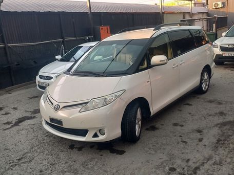 Toyota Previa, 2019 — photo 2