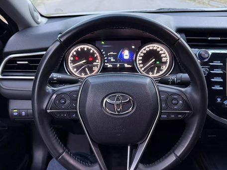 Toyota Camry, 2018 — фото 12