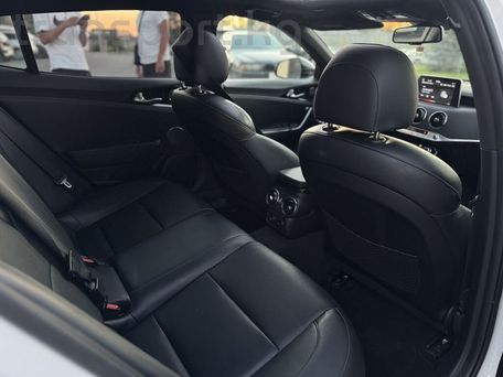 Kia Stinger, 2019 — photo 8