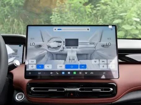 GAC Trumpchi M6, 2026 — photo 13