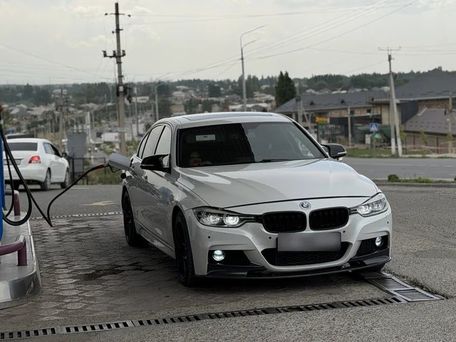 BMW 3 серии, 2017 — фото 1