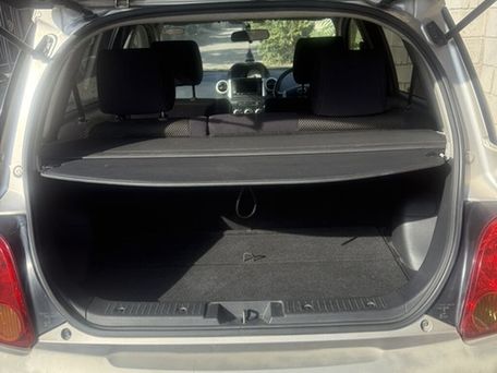 Toyota Ist, 2003 — 照片 6