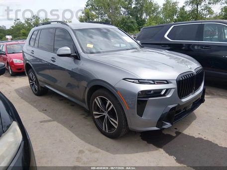 BMW X7, 2023