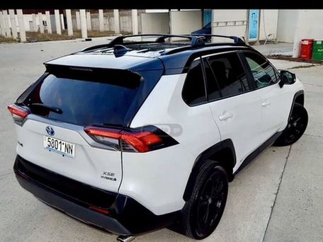 Toyota RAV4, 2023 — сүрөт 3