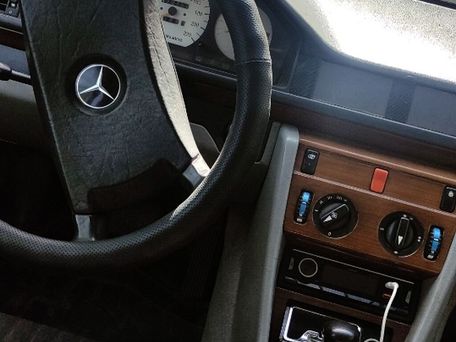 Mercedes-Benz W124, 1990 — фото 5