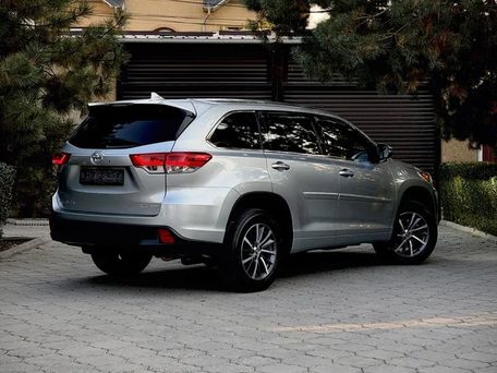 Toyota Highlander, 2018 — photo 3