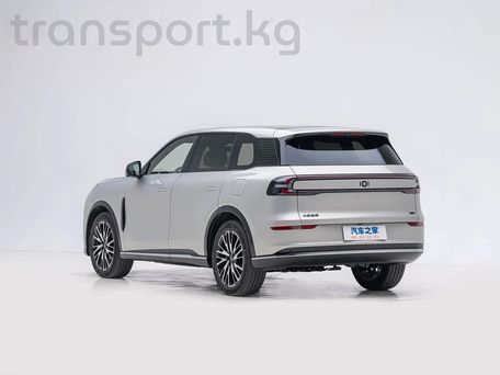 Changan Qiyuan Q07, 2025 — photo 8
