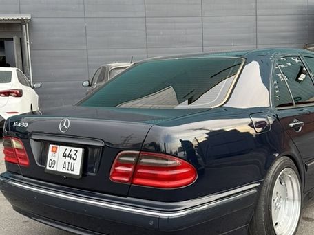 Mercedes-Benz E-Класс, 2001 — фото 4