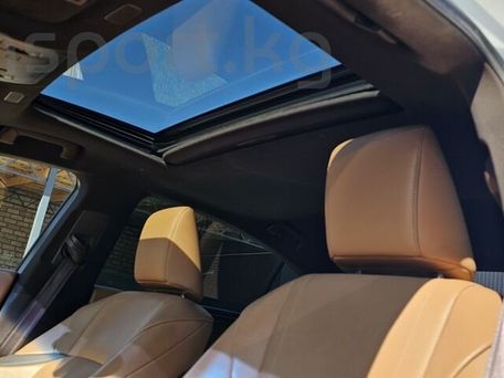 Lexus ES, 2019 — photo 16