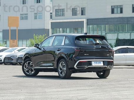Hongqi HS3, 2023 — photo 3