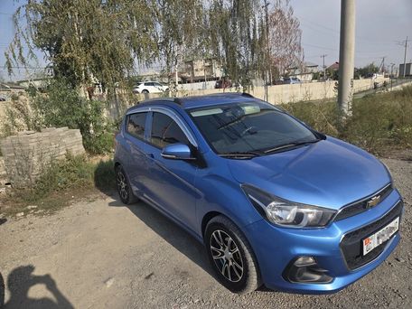 Chevrolet Spark, 2017 — 照片 1