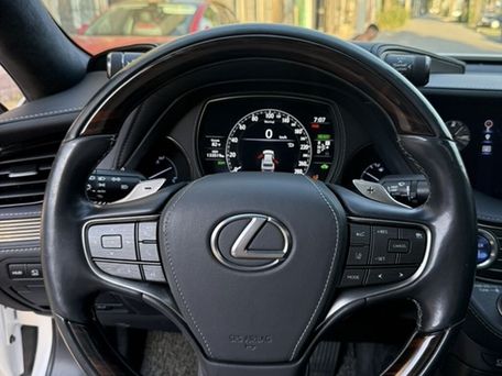 Lexus LS, 2018 — фото 16