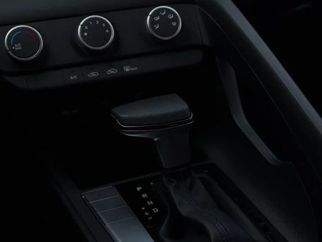 Hyundai Avante, 2021 — photo 8