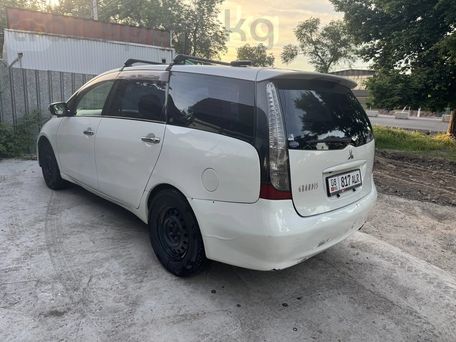 Mitsubishi Grandis, 2003 — сүрөт 4