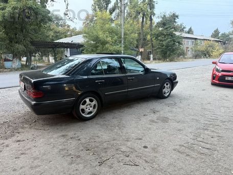 Mercedes-Benz E-Класс, 1999 — сүрөт 8