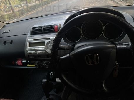 Honda Fit, 2002 — photo 6