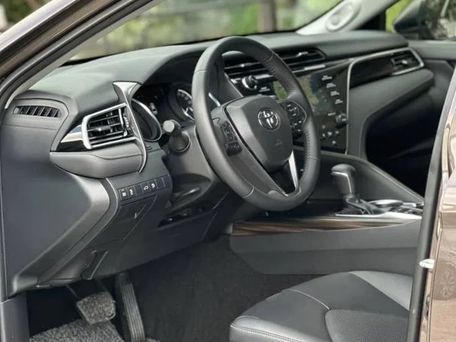 Toyota Camry, 2018 — фото 10