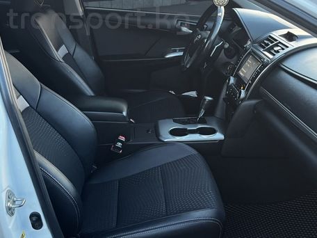 Toyota Camry, 2014 — 照片 6