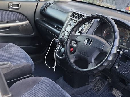 Honda Stream, 2003 — photo 17
