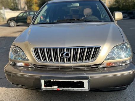 Lexus RX, 2002 — photo 1