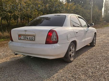 Daewoo Nubira, 1997 — photo 5