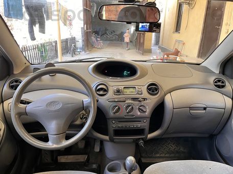 Toyota Yaris, 2000 — photo 7