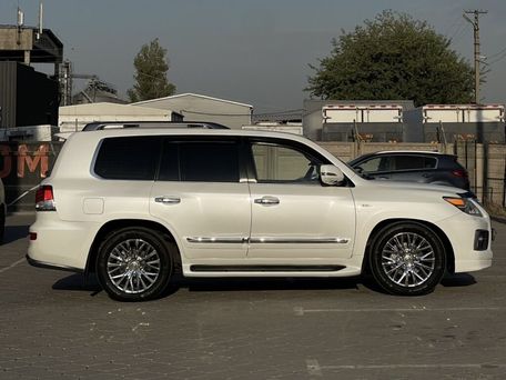 Lexus LX, 2008 — photo 6