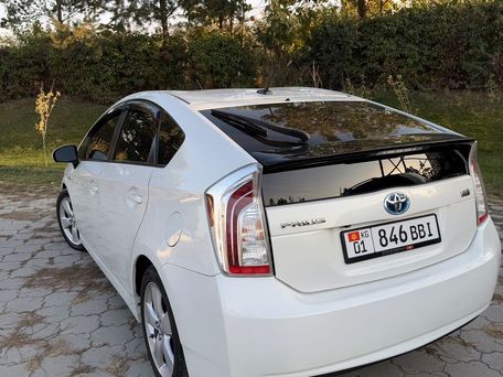 Toyota Prius, 2015 — photo 1