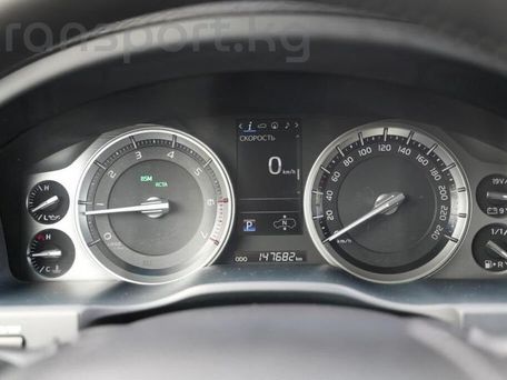 Toyota Land Cruiser, 2018 — сүрөт 10