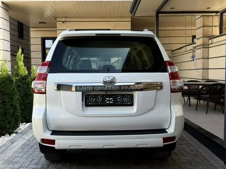 Toyota Land Cruiser Prado, 2015 — 照片 7