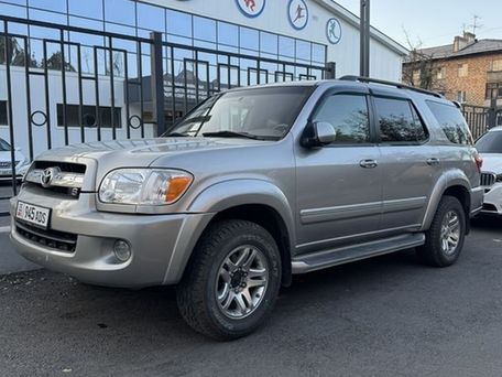 Toyota Sequoia, 2006 — photo 3