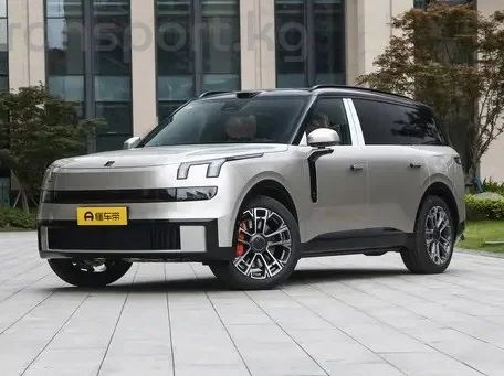 Lynk & Co 900, 2026 — сүрөт 1