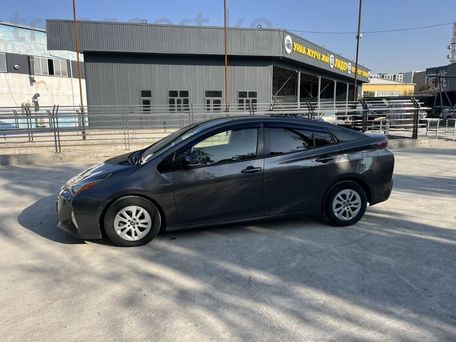 Toyota Prius, 2018 — 照片 3