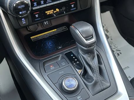Toyota RAV4, 2019 — сүрөт 9