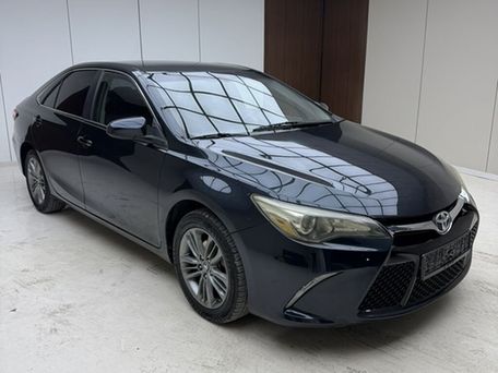 Toyota Camry, 2017 — 照片 3