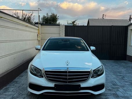 Mercedes-Benz E-Класс, 2019