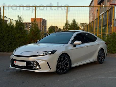 Toyota Camry, 2025 — сүрөт 1