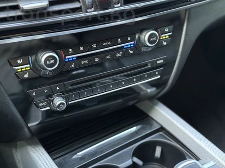 BMW X5, 2017 — photo 11