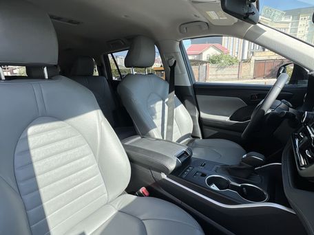 Toyota Highlander, 2020 — photo 14