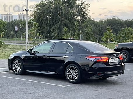 Toyota Camry, 2019 — фото 6