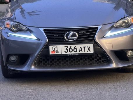 Lexus IS, 2016 — фото 2