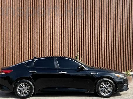 Kia Optima, 2017 — photo 6
