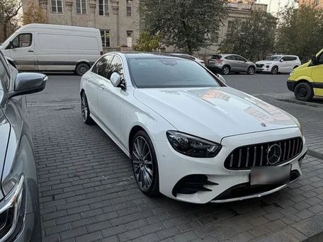 Mercedes-Benz E-Класс, 2020 — 照片 2