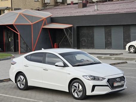 Hyundai Elantra, 2020 — фото 3