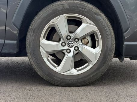 Toyota RAV4, 2020 — photo 5
