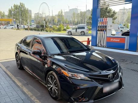 Toyota Camry, 2019 — 照片 4