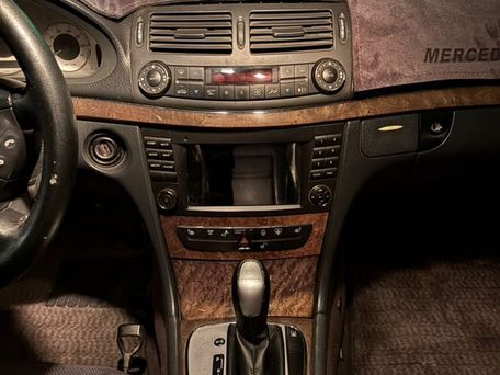 Mercedes-Benz E-Class, 2002 — photo 7