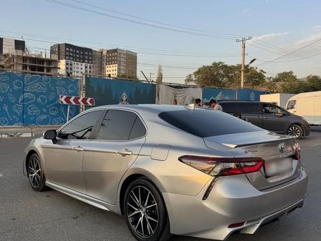Toyota Camry, 2022 — сүрөт 3